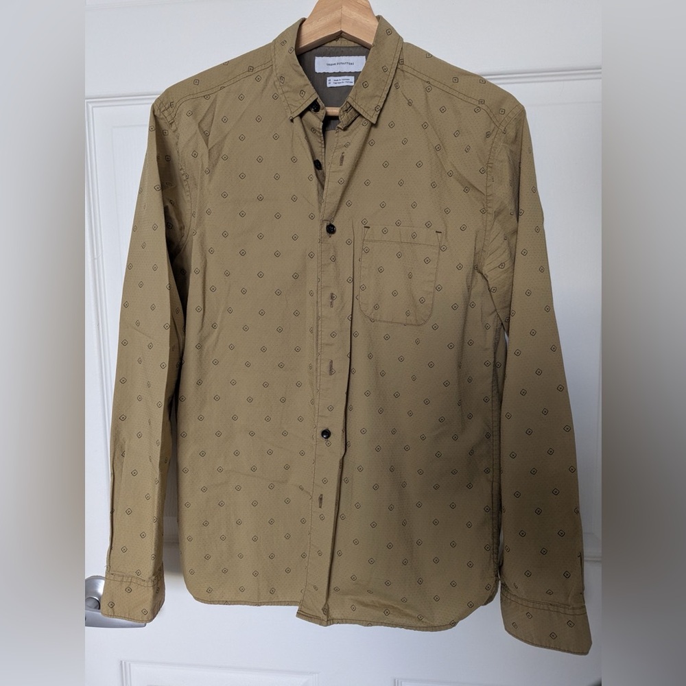 Urban Outfitters Men's Printed Button-Down Shirt